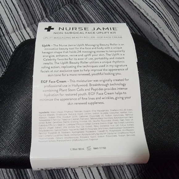 NURSE JAMIE NON-SURGICAL FACE UPLIFT KIT: UPLIFT & EGF FACE CREAM - Picture 4 of 5